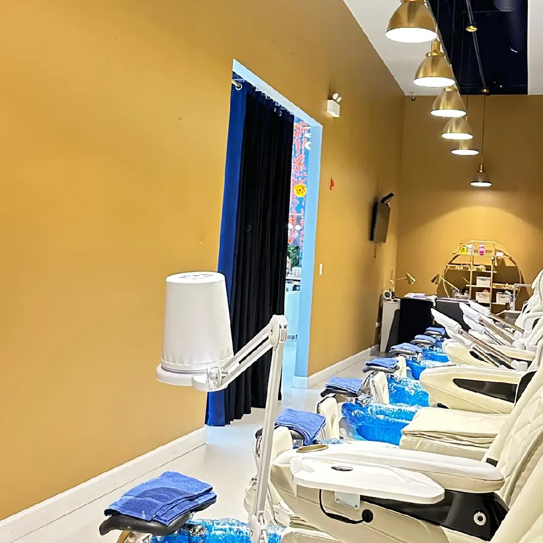 Row of pedicure stations at Luxo Nail Spa in Avondale