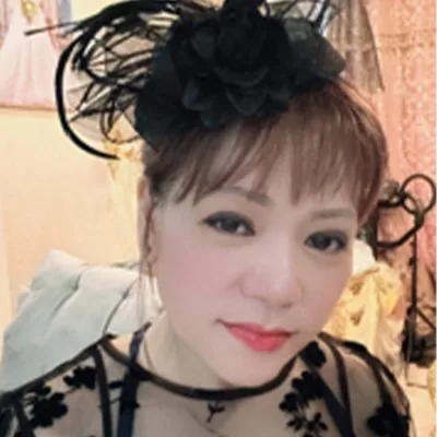 Amber Ong